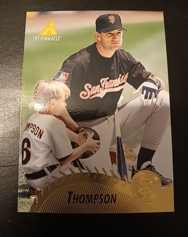 1995 Pinnacle #385 Robby Thompson — front