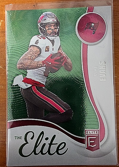 2025 Panini Donruss Elite #14 Mike Evans — front