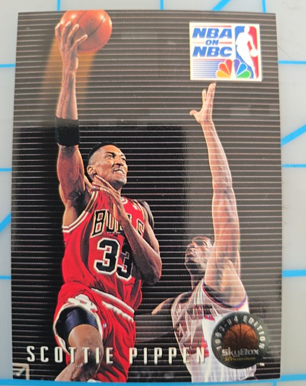 1993 SkyBox NBA on NBC #16 Scottie Pippen — front