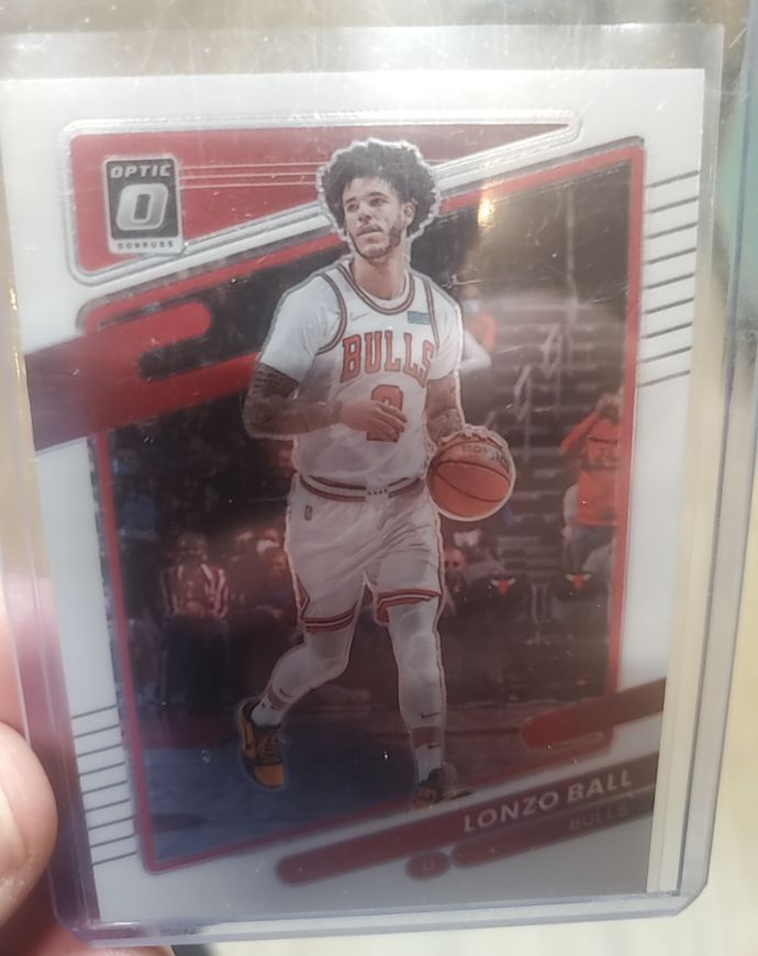 2021 Donruss Optic #114 Lonzo Ball — front