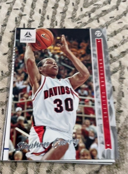 2022 Panini Chronicles Draft Picks Luminance #21 Stephen Curry — front