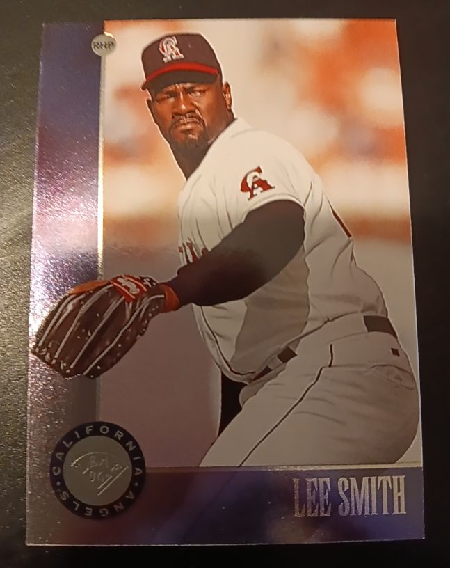 1996 Leaf #110 Lee Smith — front