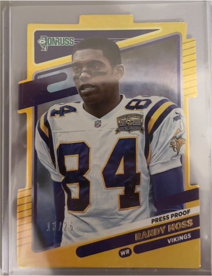 2021 Donruss #128 Randy Moss Press Proof Yellow Variation — front