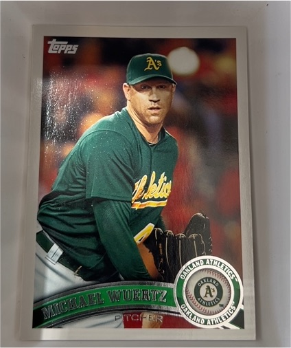 2011 Topps #355 Michael Wuertz — front