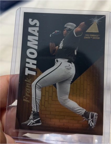 1995 Pinnacle Zenith #33 Frank Thomas — front