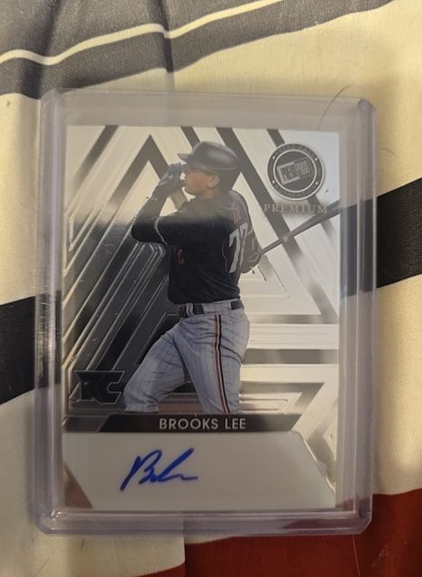 2024 Leaf Press Pass Premium #BA-BL1 Brooks Lee — front