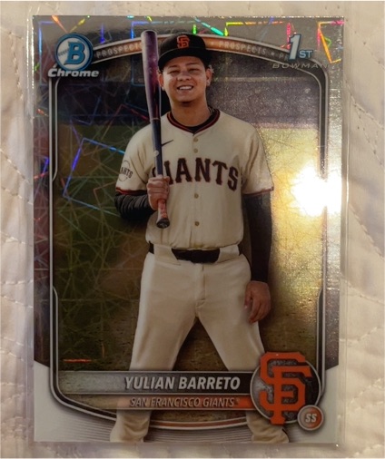 2025 Bowman Chrome #BCP-229 Yulian Barreto — front