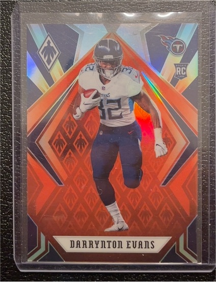 2020 Panini Phoenix #134 Darrynton Evans Fire Burst — front