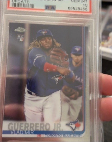 2019 Topps Chrome Update #21 Vladimir Guerrero Jr. Rookie Card — front