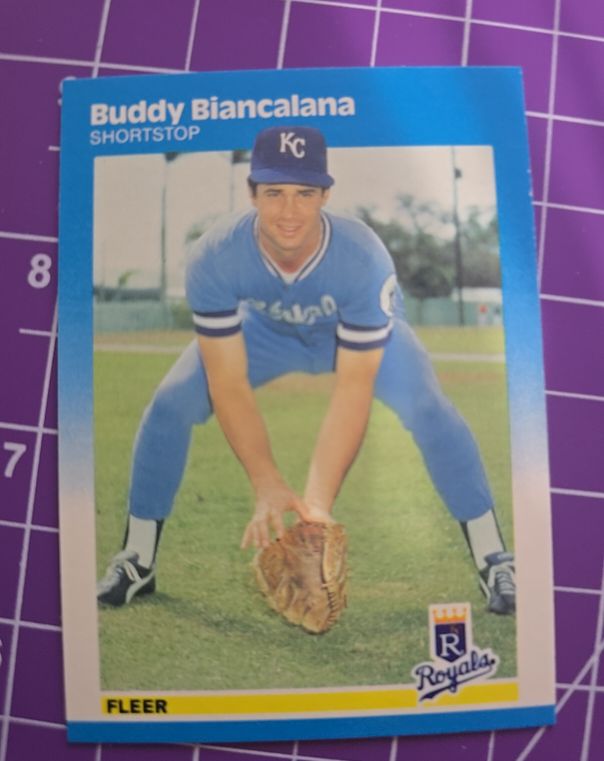 1987 Fleer #364 Buddy Biancalana — front