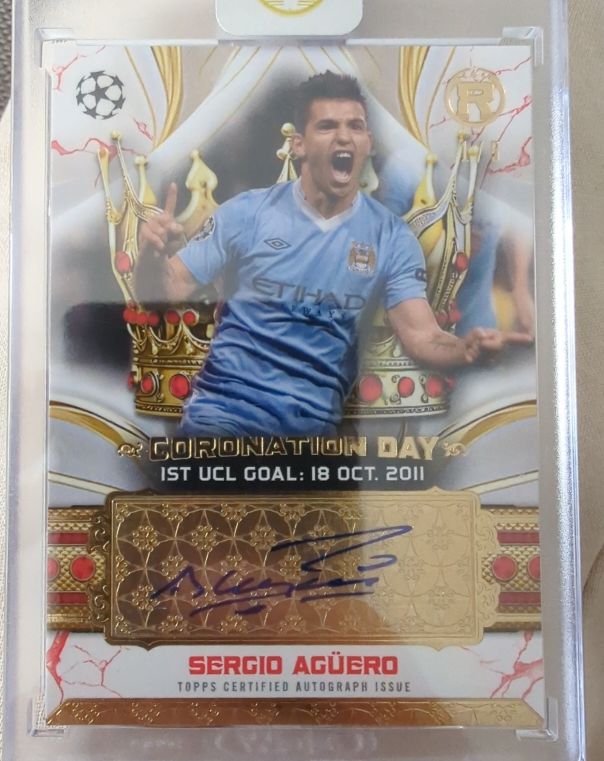 2024-25 Topps Reverence Sergio Agüero Coronation Day Autograph — front