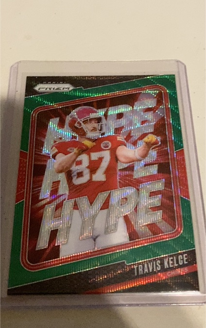 2024 Panini Prizm #7 Travis Kelce Hype Green Wave Prizm — front