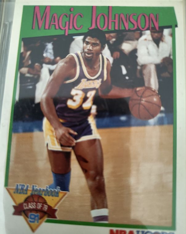 1991-92 Hoops #321 Magic Johnson — front