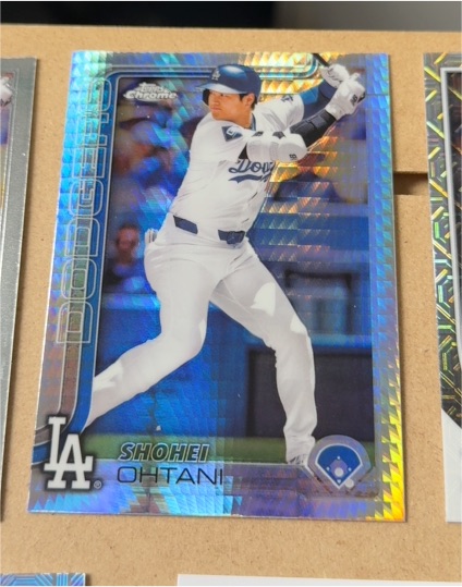 2025 Topps Chrome #1 Shohei Ohtani — front