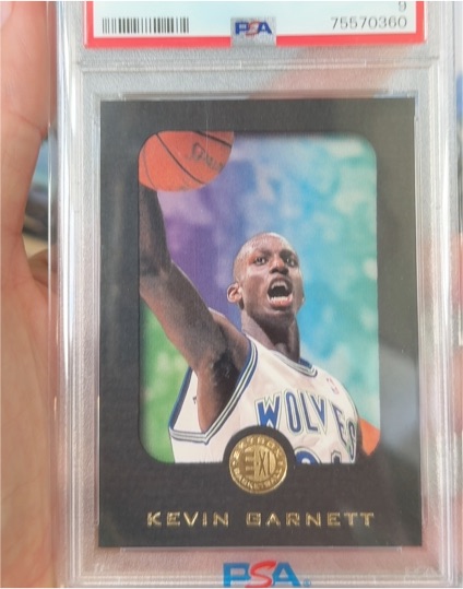 1995-96 Skybox E-XL #49 Kevin Garnett Rookie Card — front