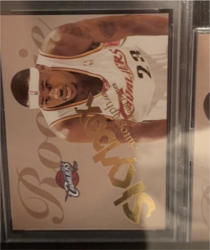 2003-04 SkyBox Autographics #77 LeBron James Rookie — front