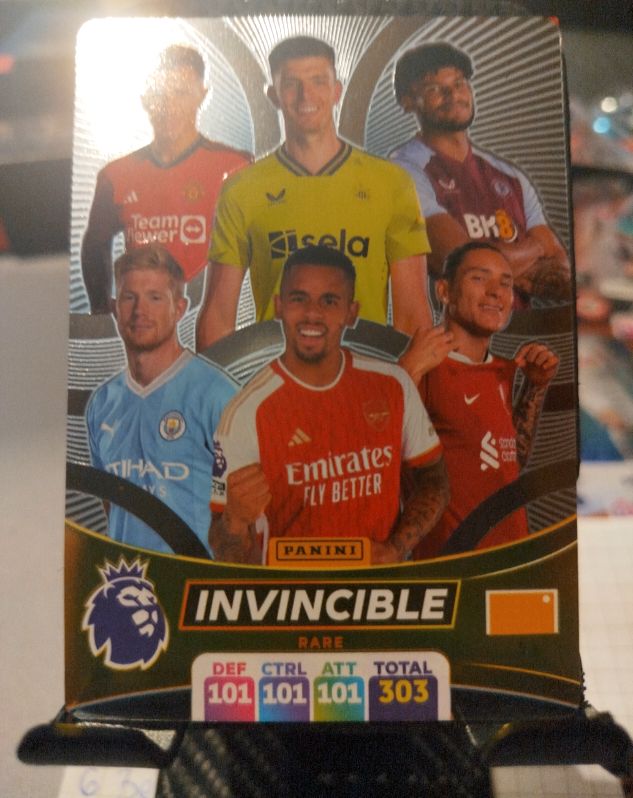2024 Panini Adrenalyn XL Premier League #5 Invincible — front