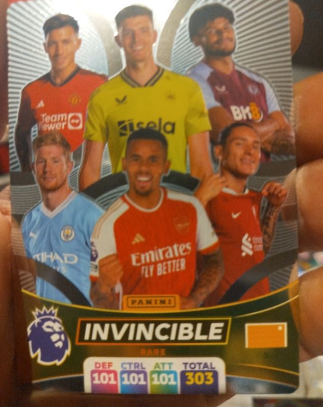 2024 Panini Adrenalyn XL Premier League #5 Invincible — front