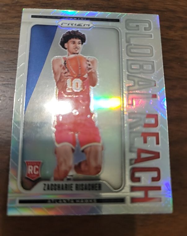 2024-25 Panini Prizm #7 Zaccharie Risacher Global Reach — front