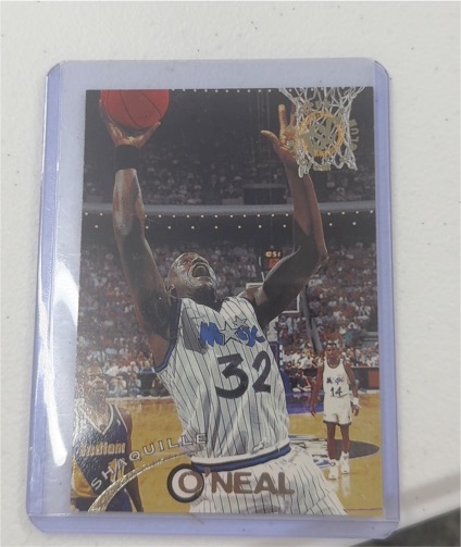 1994 Topps Stadium Club #32 Shaquille O'Neal — front