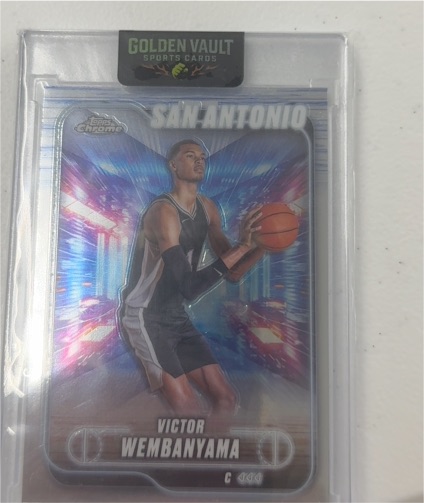 2024-25 Topps Chrome #193 Victor Wembanyama — front