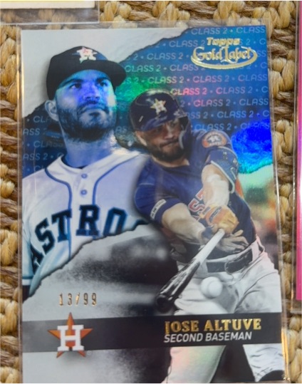 2020 Topps Gold Label Class 2 Blue #13 Jose Altuve — front