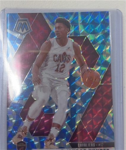 2020 Panini Mosaic #212 Isaac Okoro — front