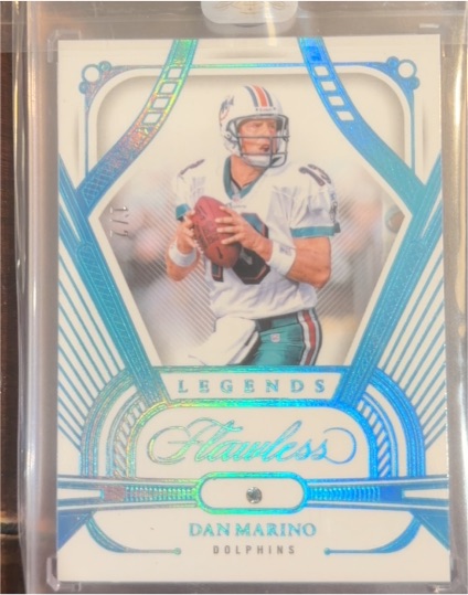 2022 Panini Flawless Legends Diamond #Dan Marino — front