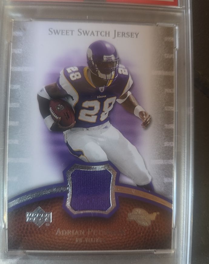 2007 Upper Deck Sweet Spot Sweet Swatch Jersey #SSAP Adrian Peterson — front