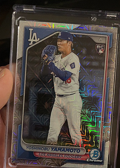 2024 Bowman Chrome #73 Yoshinobu Yamamoto — front