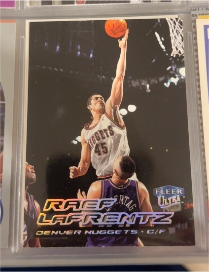 1999-00 Fleer Ultra #19 Raef LaFrentz — front