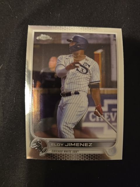 2022 Topps Chrome #16 Eloy Jimenez — front