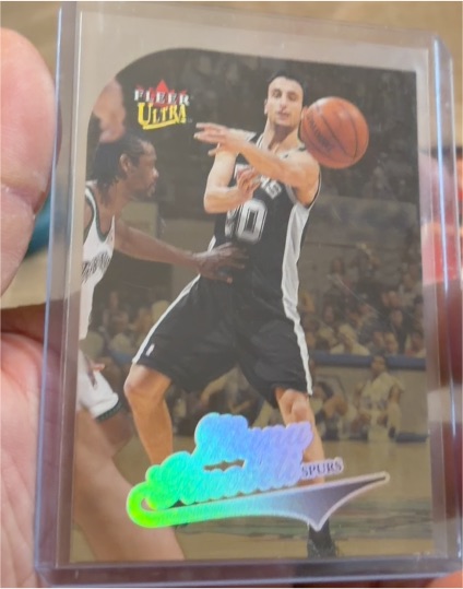 2004-05 Fleer Ultra #174 Manu Ginobili — front