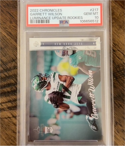 2022 Panini Chronicles #217 Garrett Wilson Luminance Update Rookies — front