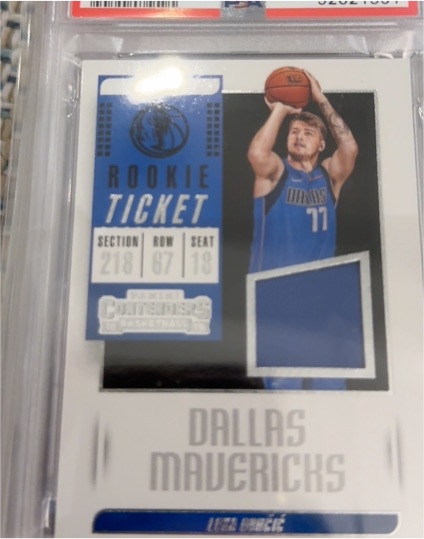 2018-19 Panini Contenders Rookie Ticket #RT-LDO Luka Doncic — front