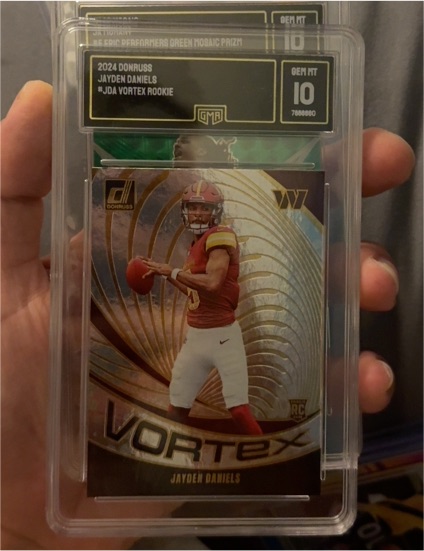 2024 Panini Donruss #VOR-JDA Jayden Daniels Vortex Rookie — front