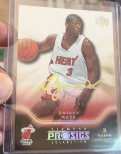 2004 Upper Deck Diamond Collection Pro Sigs #3 Dwyane Wade — front