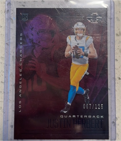2020 Panini Illusions #7 Justin Herbert — front