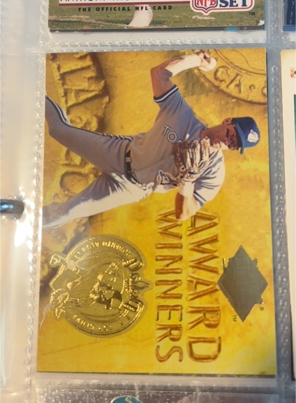 1994 Fleer Ultra #3 Roberto Alomar Award Winners — front