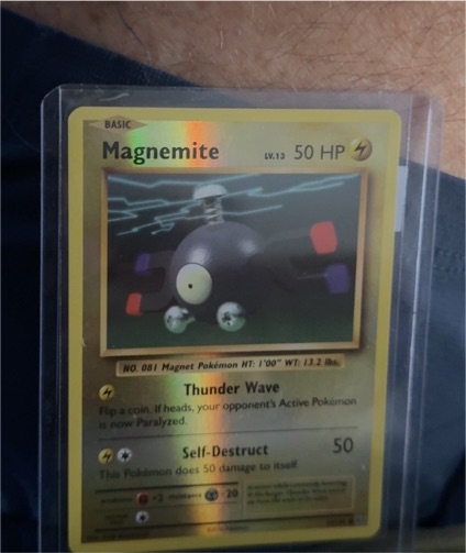 2016 Pokémon XY Evolutions #37 Magnemite — front