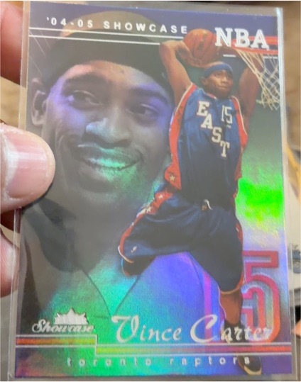 2004-05 Fleer Showcase #69 Vince Carter — front