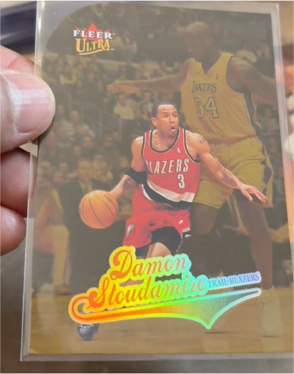 2004-05 Fleer Ultra #145 Damon Stoudamire — front