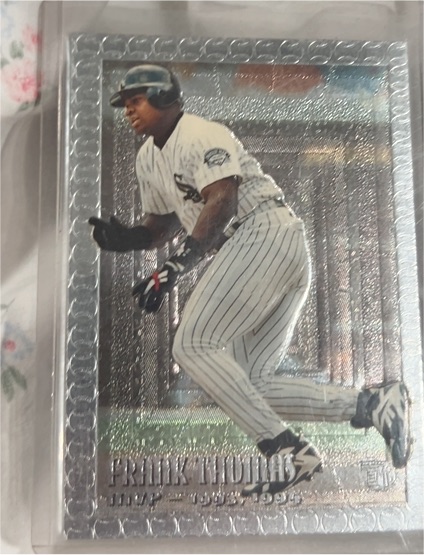 1995 Topps Embossed #100 Frank Thomas — front
