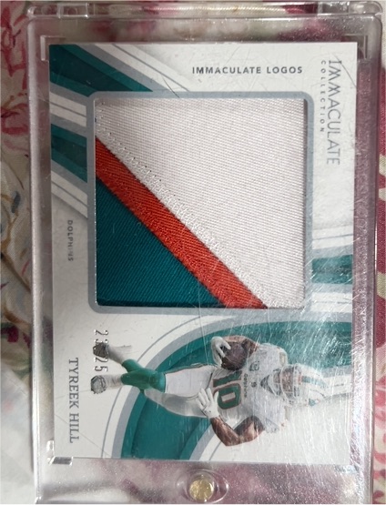 2023 Panini Immaculate Collection Immaculate Logos #25 Tyreek Hill — front