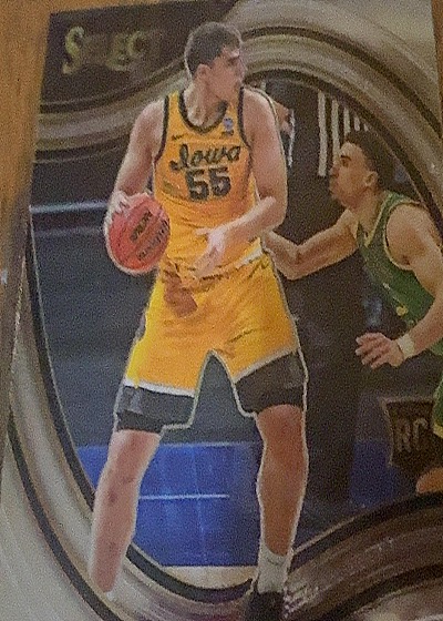 2021-22 Panini Chronicles Draft Select #298 Luka Garza — front