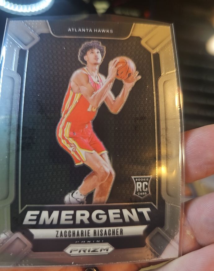 2024-25 Panini Prizm #6 Zaccharie Risacher Emergent Rookie — front