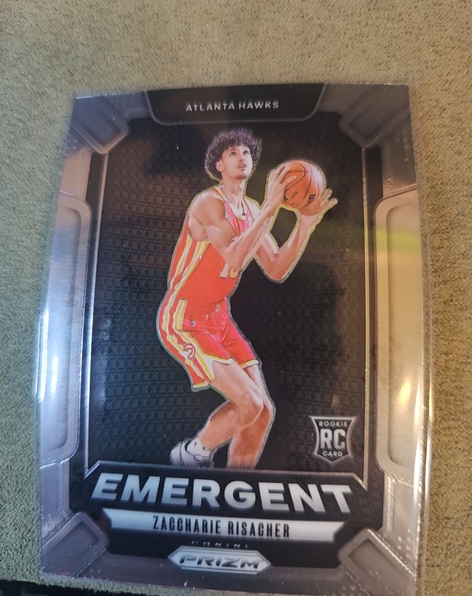 2024-25 Panini Prizm Emergent #6 Zaccharie Risacher — front