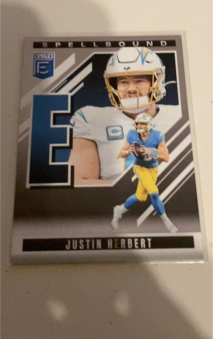 2025 Donruss Elite #35 Justin Herbert Spellbound E — front