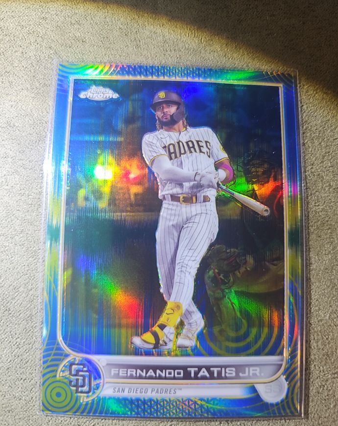 2022 Topps Chrome #150 Fernando Tatis Jr. — front