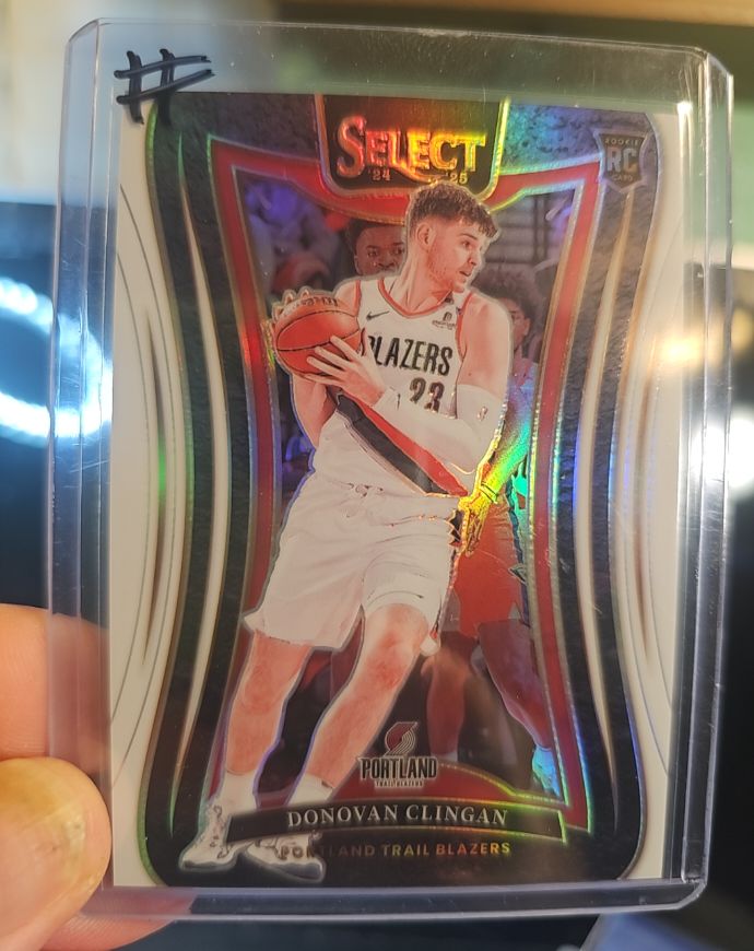 2024-25 Panini Select #390 Donovan Clingan — front